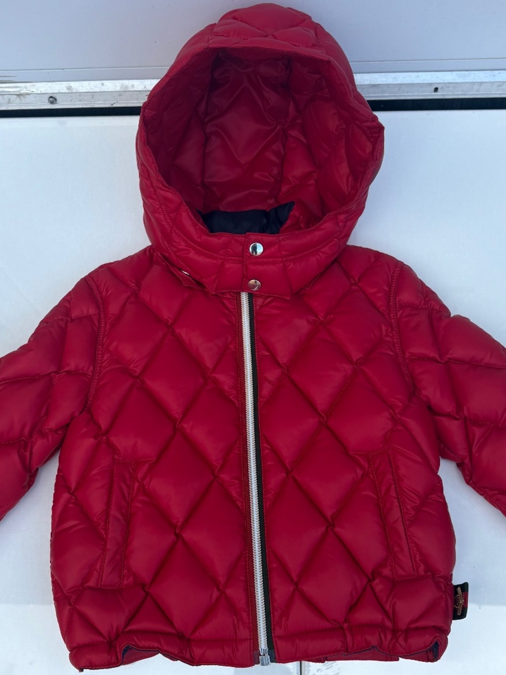 Authentic Gucci Kids Red Quilted Puffer Jacket 12-18M Detachable Hood